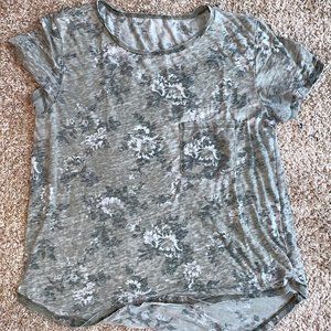 American Eagle Soft & Sexy Tee